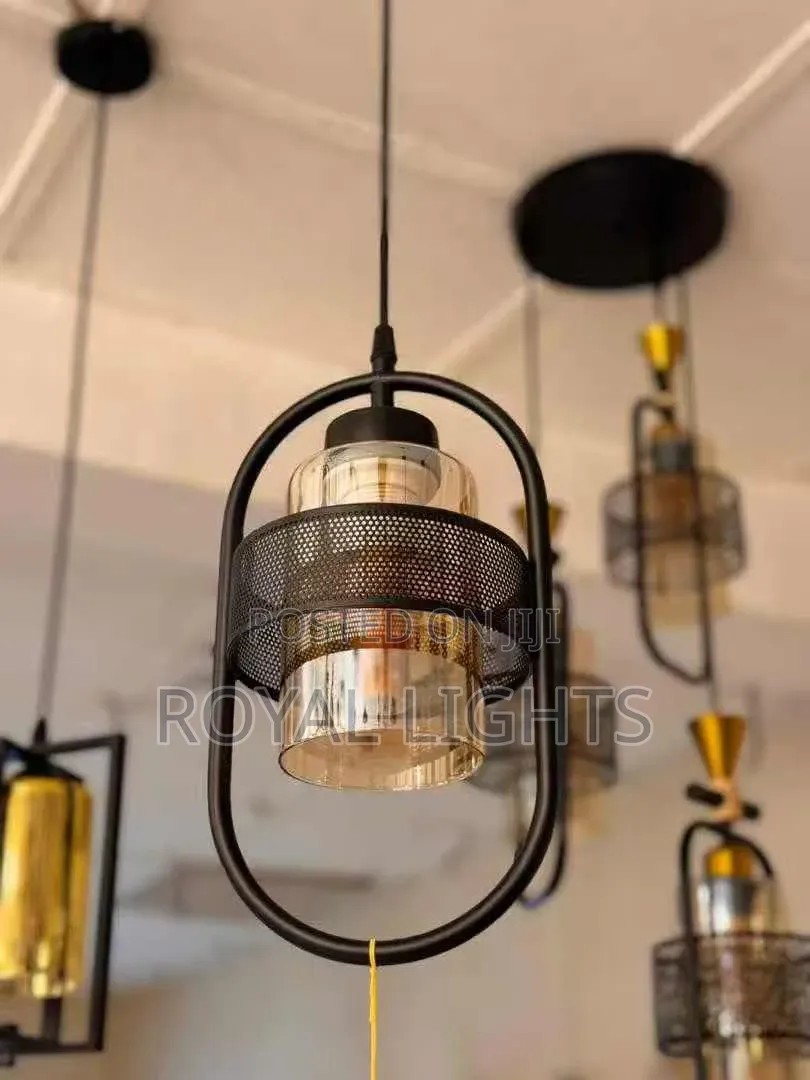 Single Pendant Dropping Light