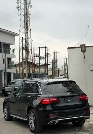 Mercedes-Benz GLC-Class 2016 Black