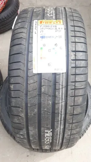 275/35r21 Pirelli Tyre