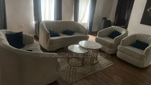 Item: 8 Seater Chair Set