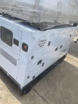 Top Class England Perkins 40kva Soundproof Generator
