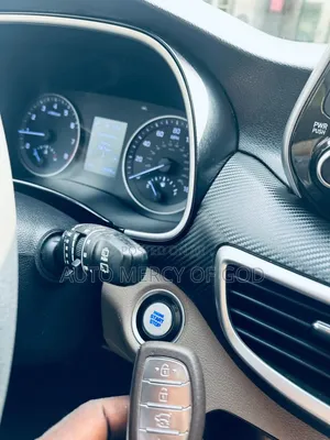 Hyundai Tucson Value AWD 2020 Red