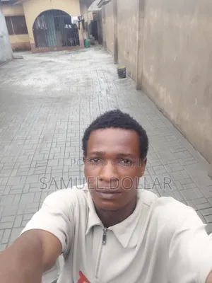 Bricklayer Man