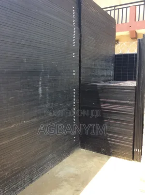 650watts Solar Panel Black Fame