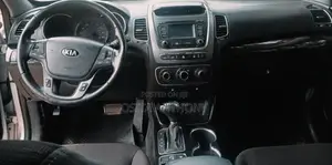 Kia Sorento SX 4dr SUV AWD (3.3L 6cyl 6A) 2014 Silver