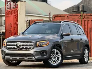 Mercedes-Benz GLB-Class GLB 250 4MATIC 2021 Gray