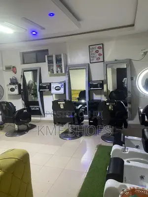 Standard Unisex Saloon and Spa