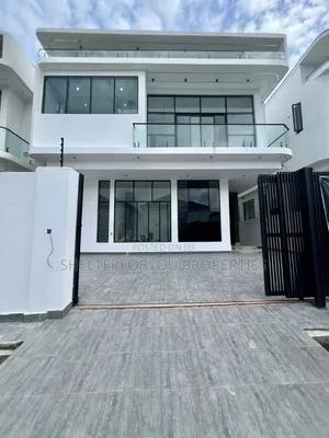 5bdrm Duplex in Lekki Expressway for sale