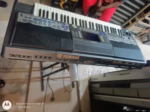 Yamaha PSR 9000