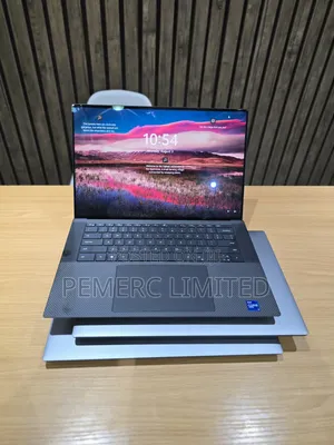 Laptop Dell Precision 5560 16GB Intel Core i7 SSD 512GB