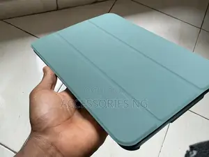 Sleek Green A16 iPad Case