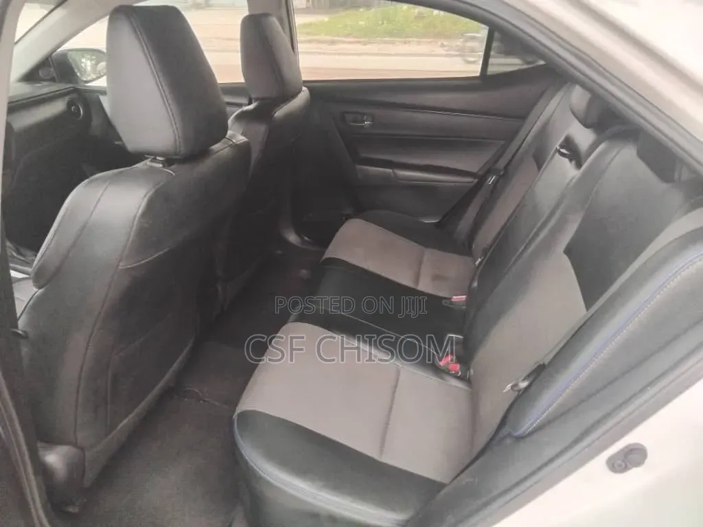 Toyota Corolla 2017 White