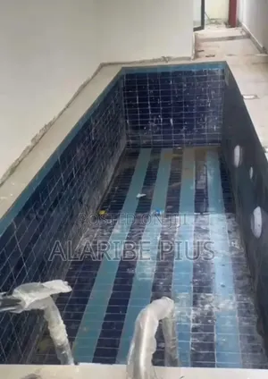 5bdrm Duplex in Estate, Lekki for sale