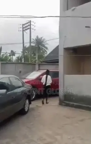 7bdrm Block of Flats in Not Estate, Ipaja / Ipaja for sale