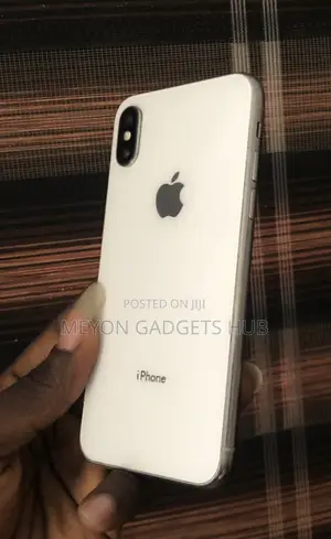 Apple iPhone X 64 GB White