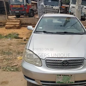 Toyota Corolla 2003 Silver