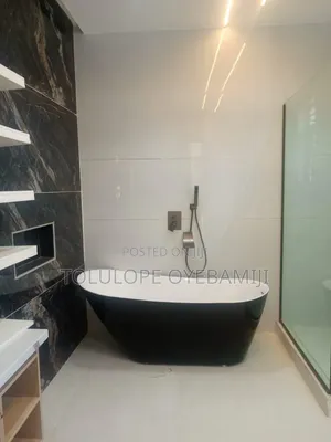 5bdrm Duplex in Lekki Phase 1 for rent