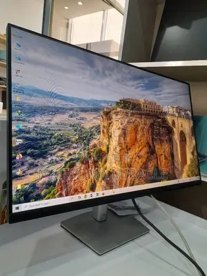 Dell P2722H 27-Inches IPS Frameless Monitor