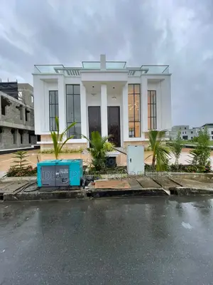5bdrm Duplex in Cowrie Creek, Ikate for sale