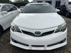 Toyota Camry 2013 White