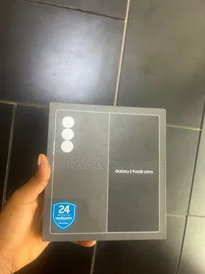 New Samsung Galaxy Fold 512 GB White