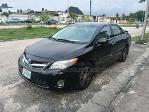 Toyota Corolla 2010 Black