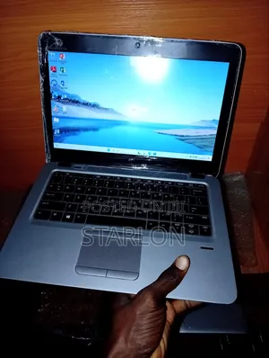 Laptop HP EliteBook 820 G3 4GB Intel Core i7 SSD 128GB