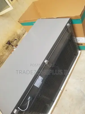Spacious Freezing System by Hisense