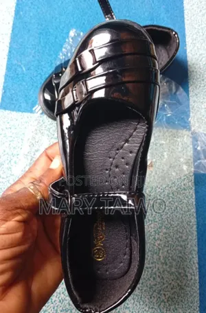 Girls Flat Shoe