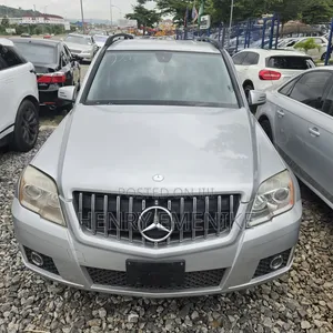 Mercedes-Benz GLK-Class 2010 Gray