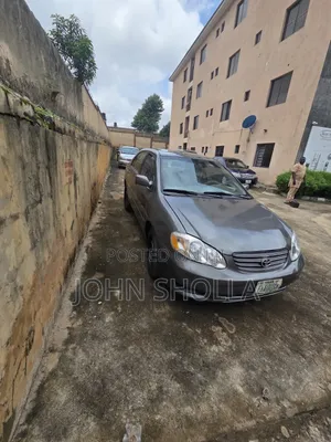 Toyota Corolla 2007 Gray