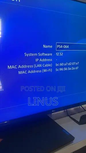 Ps4 Not Hacked With 2pads and 2games Disks