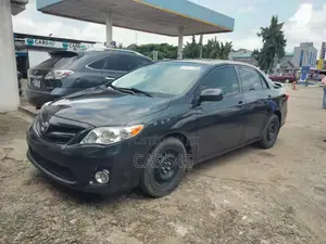 Toyota Corolla 2013 Gray