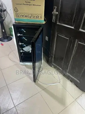 Hisense 91L Beverage Refrigerator JC-94
