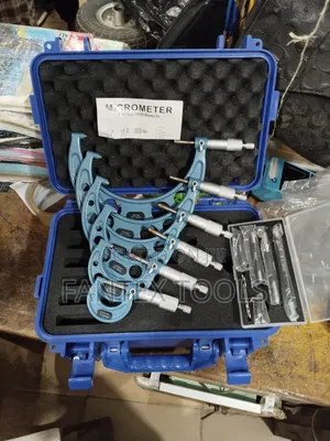 Set Micrometer Gauge.