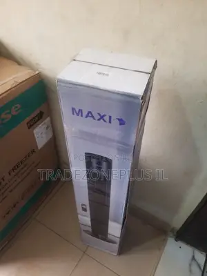 Black MAXI Indoor Cooling Tower