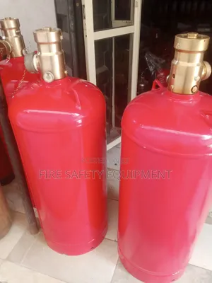 106 FM 200 Fire Extinguisher