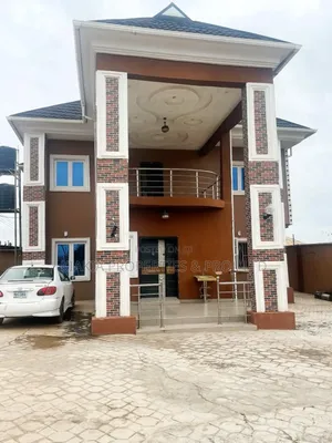 5bdrm Duplex in Dss Quarters, Idishin for sale