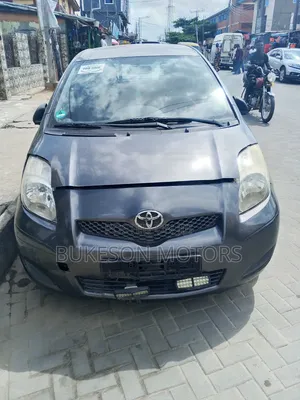 Toyota Yaris 2006 Gray