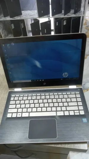 Laptop HP Pavilion x360 8GB Intel Core i5 SSD 256GB