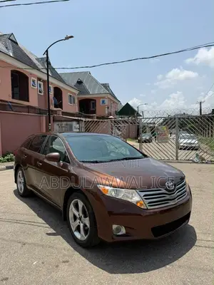 Toyota Venza V6 2010 Brown