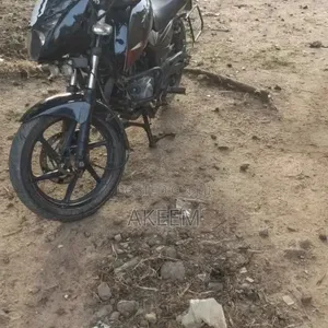 Bajaj Pulsar N250 2025 Black