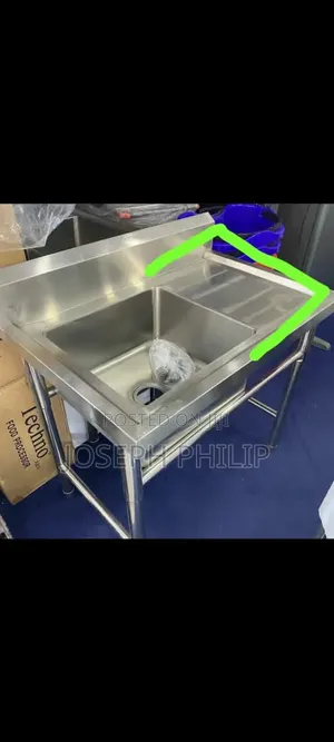 Single Sink With Drainage