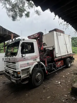 Izzy Trucks – Reliable Hiab Truck Rental in Lagos
