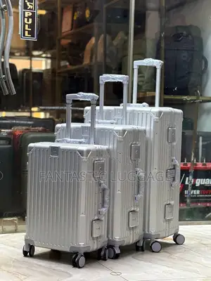 Luxury Meets performance.Aluminum Luggage Set 
