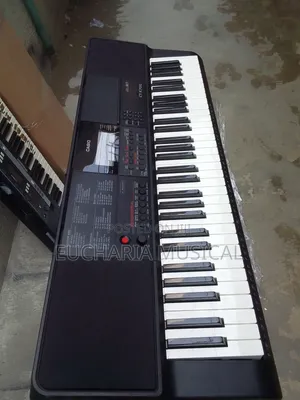 Casio CT-X700 61-Key Portable Keyboard – UK Used | Excellent Condition