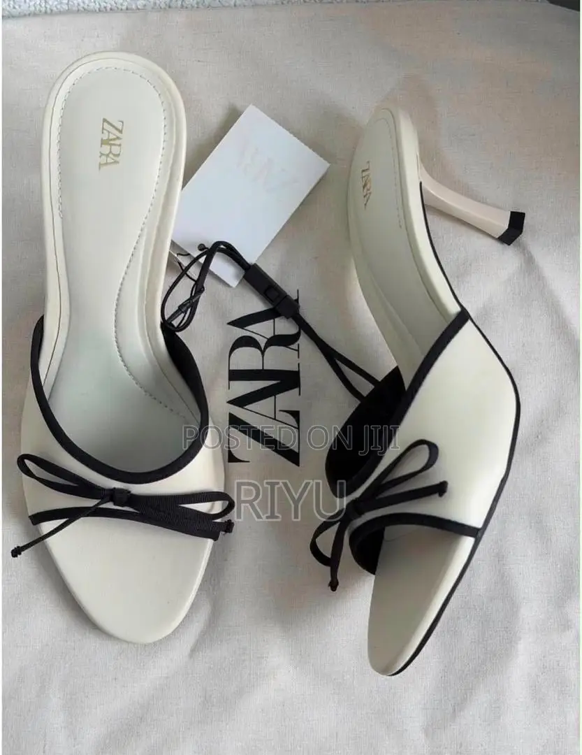 Classy Round Toe Heels (Mules)