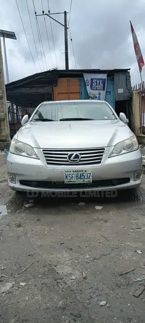 Lexus ES 350 2012 Silver