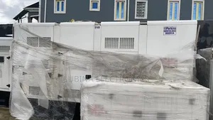 Brand New Perkins 800kva Soundproof Diesel Silent Lister Generator