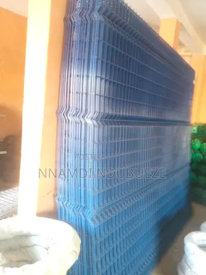 Mesh Wire and Other Building Materials